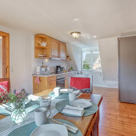 1 Bedroom Beautiful In Rieseby Daire Sieseby
