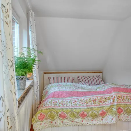 1 Bedroom Beautiful In Rieseby * Sieseby